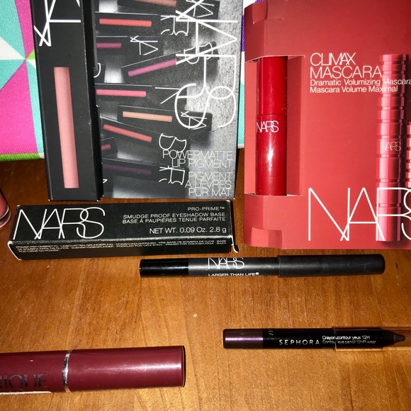 ⭐️NARS & MAKEUPFOREVER plus MORE⭐️full face bundle - Picture 2 of 7